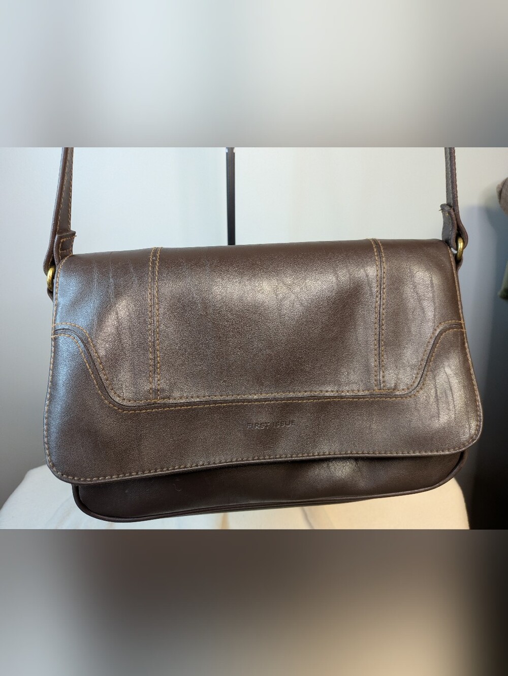 Vintage First Issue Liz Claiborne Brown Saddle Shoulder Bag Flap Crossbody